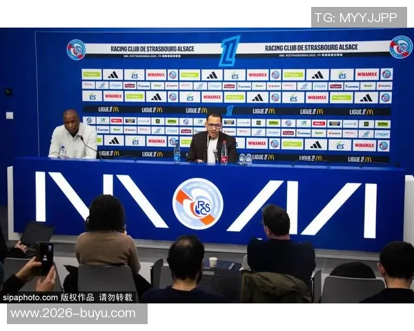 罗塞尼尔亲自发出邀请麦克法兰即将加入蓝军一线队教练组