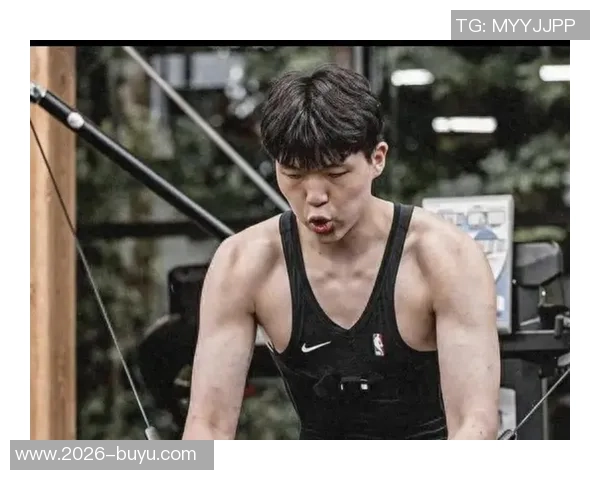 NBA中国官网强调适量脂肪对抗的重要性教练组关注瀚森体脂率监测情况